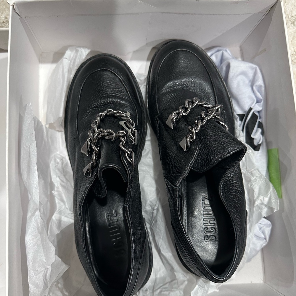 SCHUTZ Black Leather Loafers with Silver Chain